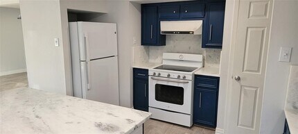 250 Wood Haven in Livingston, TX - Building Photo - Building Photo