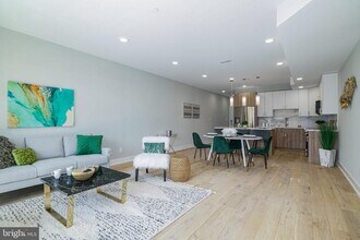 700 Moyer St, Unit 103 in Philadelphia, PA - Building Photo - Building Photo