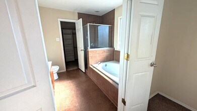 11110 Borrado Drive in Laredo, TX - Building Photo - Building Photo