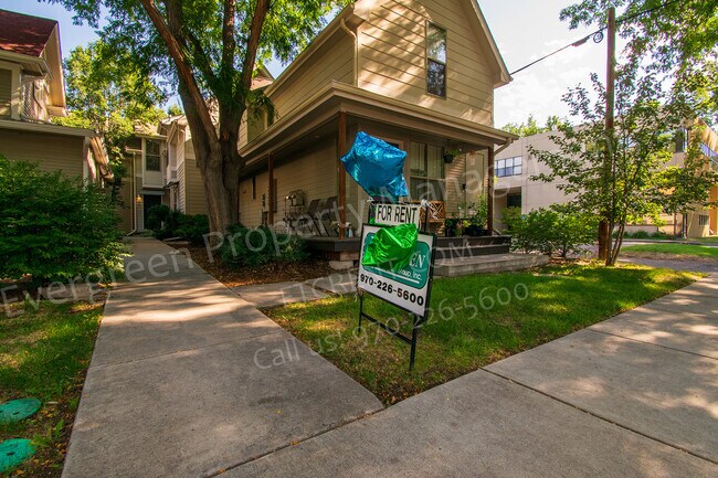 318 W Myrtle St, Unit #3