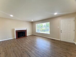 39750 Blacow Rd in Fremont, CA - Building Photo - Building Photo