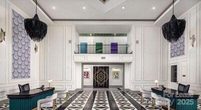 2408 South Blvd, Unit B2 in Charlotte, NC - Building Photo - Building Photo