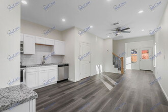3447 Frazier Ave in Fort Worth, TX - Building Photo - Building Photo