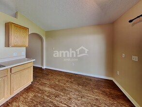 2768 Whispering Trails Dr in Winter Haven, FL - Building Photo - Building Photo