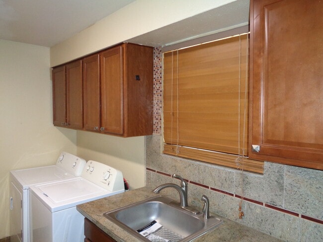 676 Jennifer Jean Dr in Baton Rouge, LA - Building Photo - Building Photo