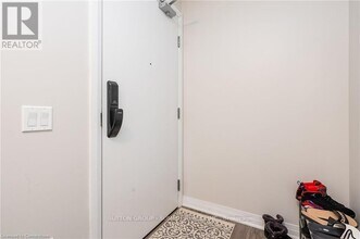 202-470 GORDON KRATZ Ave in Milton, ON - Building Photo - Building Photo