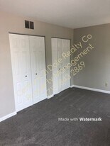 56 Lexton Dr in York, PA - Building Photo