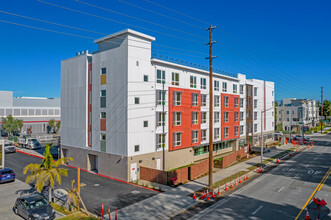 Calabazas Community Apartments in Santa Clara, CA - Building Photo - Building Photo