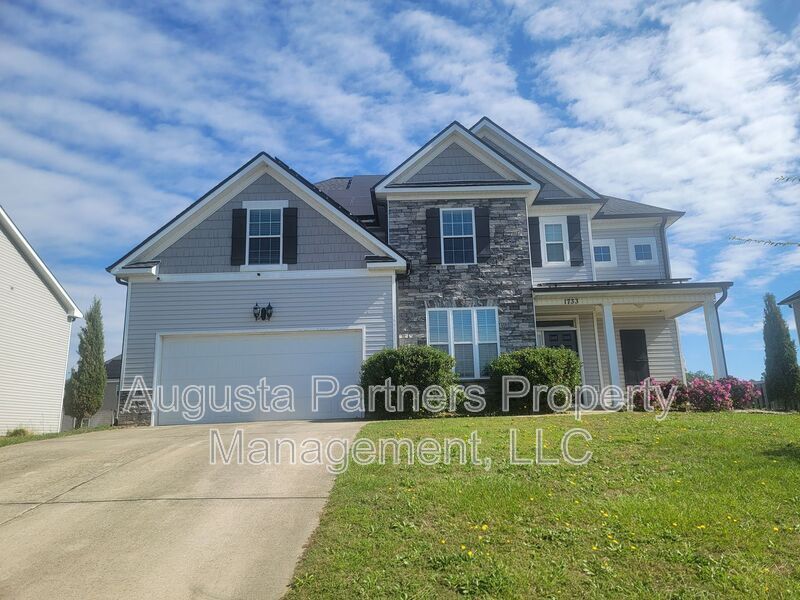 1733 Ethan Way in Hephzibah, GA - Building Photo