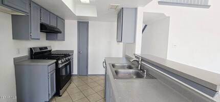 7123 Oval Rock Dr in El Paso, TX - Building Photo - Building Photo