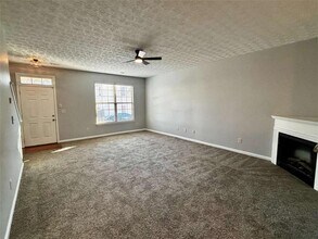 4249 High Park Ln in East Point, GA - Building Photo - Building Photo