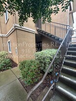 501 Gibson Dr in Roseville, CA - Building Photo