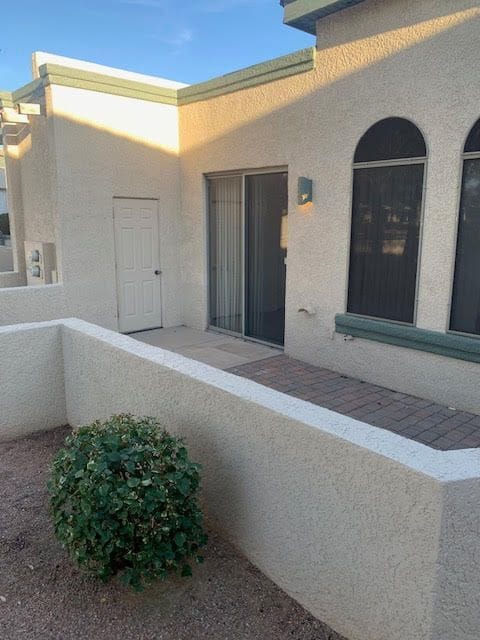 2361 W Vía Di Silvio in Tucson, AZ - Building Photo - Building Photo
