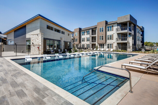 The Conley in Leander, TX - Foto de edificio - Building Photo