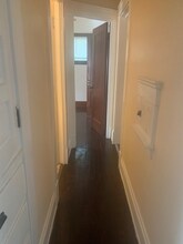 3338 W 82nd St-Unit -2 in Cleveland, OH - Building Photo - Building Photo