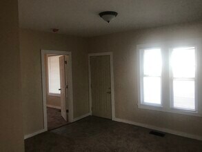 430 Willard St, Unit Apt 1 in Mankato, MN - Building Photo - Building Photo