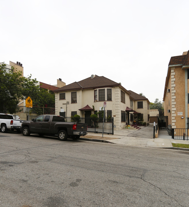 314 S Reno St in Los Angeles, CA - Building Photo