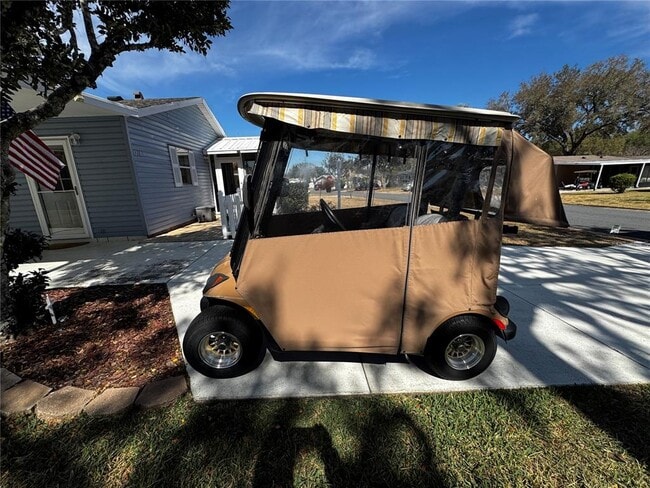 1218 Pompano Ln in Lady Lake, FL - Building Photo - Building Photo