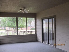 11864 Coastal Ln W in Jacksonville, FL - Building Photo - Building Photo