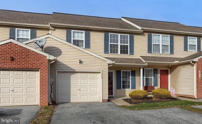 property at 2005 Greystone Dr