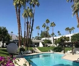 5301 E Waverly Dr in Palm Springs, CA - Building Photo - Building Photo