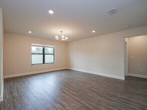 5204 Jasper Square in Vero Beach, FL - Building Photo - Building Photo