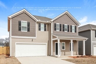 203 White Flds Ave in Fountain Inn, SC - Building Photo - Building Photo