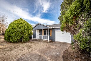 2218 NW Pollard Ave in Lawton, OK - Building Photo