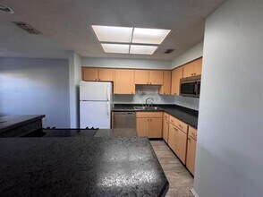 670 Green Valley Rd in Palm Harbor, FL - Building Photo - Building Photo