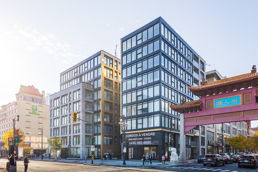 One Viger in Montréal, QC - Building Photo