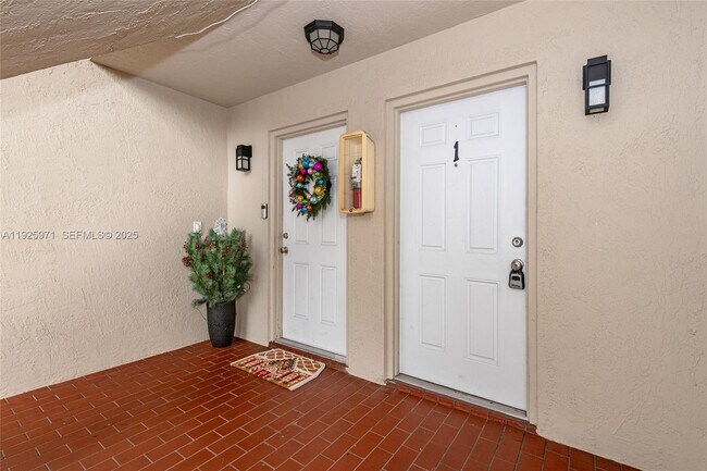 1771 W 58th St in Hialeah, FL - Building Photo - Building Photo