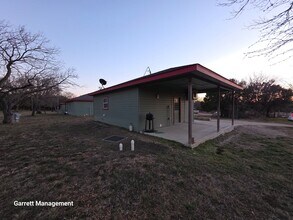 8174 Co Rd 101 in Lampasas, TX - Building Photo - Building Photo