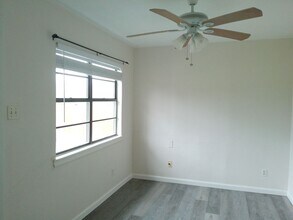 2930 E Harrington Dr in Corpus Christi, TX - Building Photo - Building Photo