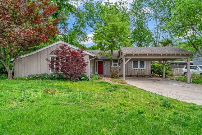 3206 W 79th St in Prairie Village, KS - Building Photo - Building Photo