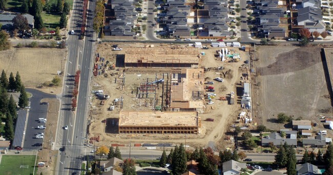 The Hub in Merced, CA - Building Photo - Building Photo