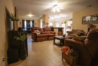 98 S Vesper Bend Cir in Spring, TX - Building Photo - Building Photo