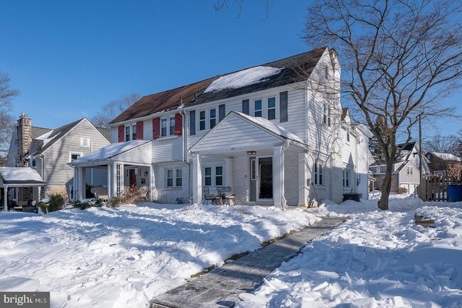 227 E Hathaway Ln in Havertown, PA - Building Photo - Building Photo