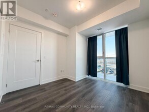 2545 Simcoe St N in Oshawa, ON - Building Photo - Building Photo