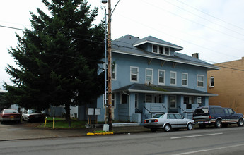 222 1st Ave E in Albany, OR - Building Photo - Building Photo