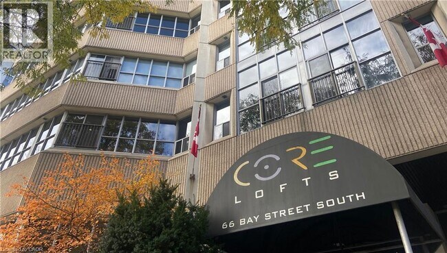 66 Bay St S in Hamilton, ON - Building Photo - Building Photo