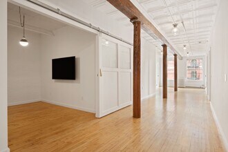 5 White St in New York, NY - Building Photo - Building Photo