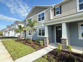 9952 Red Canoe Aly in Orlando, FL - Building Photo - Building Photo