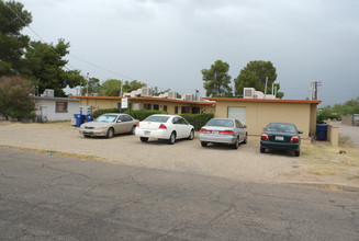 Willard Apartments in Tucson, AZ - Building Photo - Building Photo