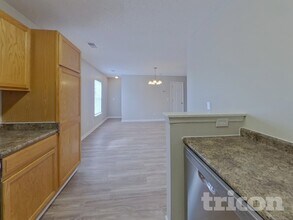 314 E Waverly Pl Ct in Columbia, SC - Building Photo - Building Photo