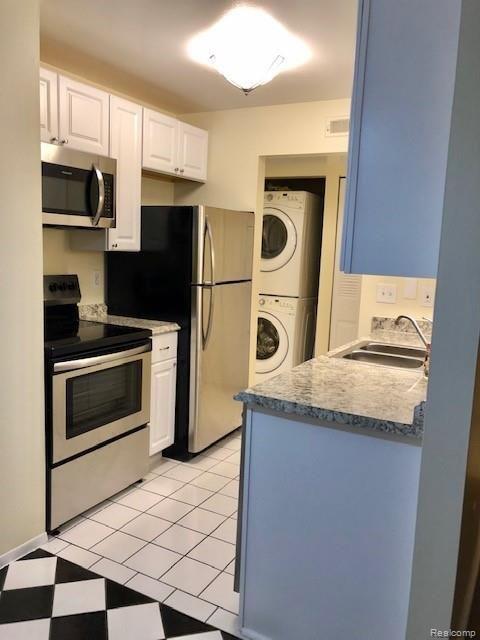 910 Chestnut Hill Dr in Auburn Hills, MI - Building Photo - Building Photo