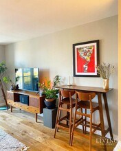 560 West 43rd St in New York, NY - Building Photo - Building Photo