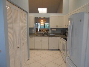 8199 Springlake Dr in Boca Raton, FL - Building Photo - Building Photo