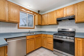 307 Norfolk St in Midland, MI - Building Photo - Building Photo