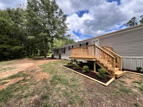 1711 McKenzie Rd in Parsons, TN - Building Photo - Building Photo