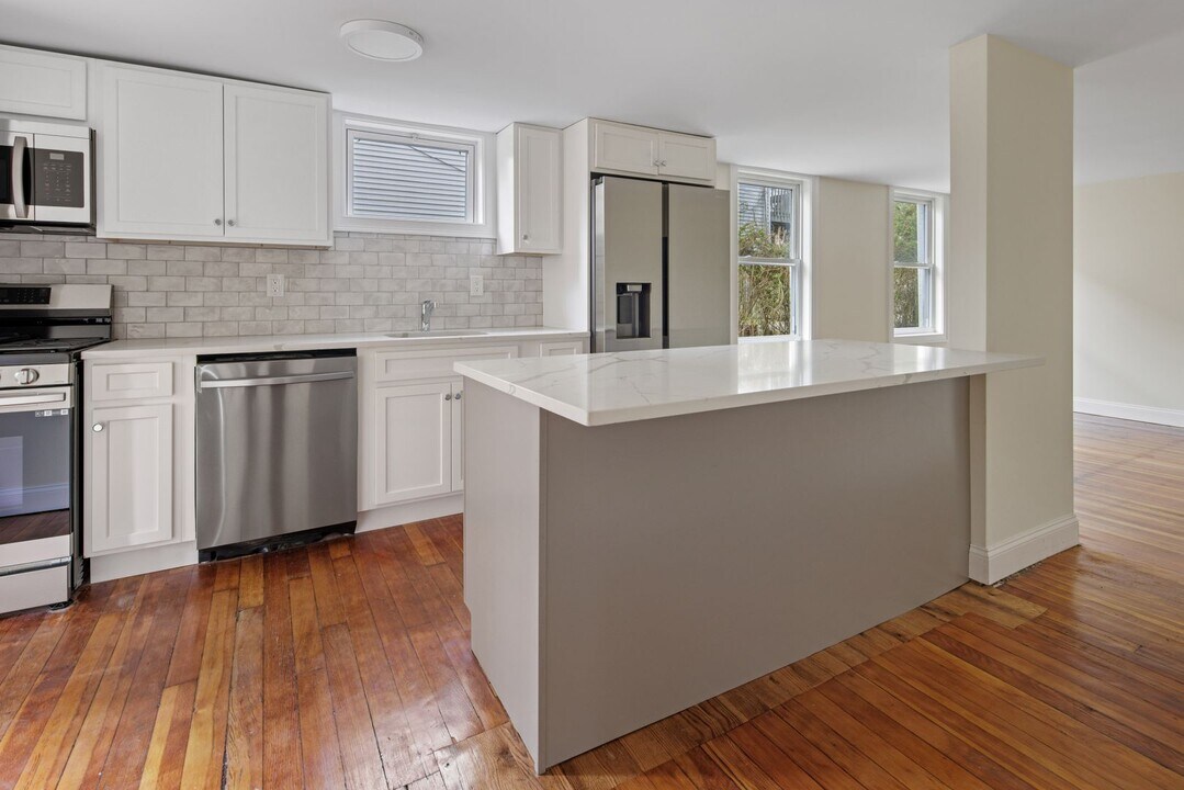 90 Nicoll St-Unit -1 in New Haven, CT - Building Photo